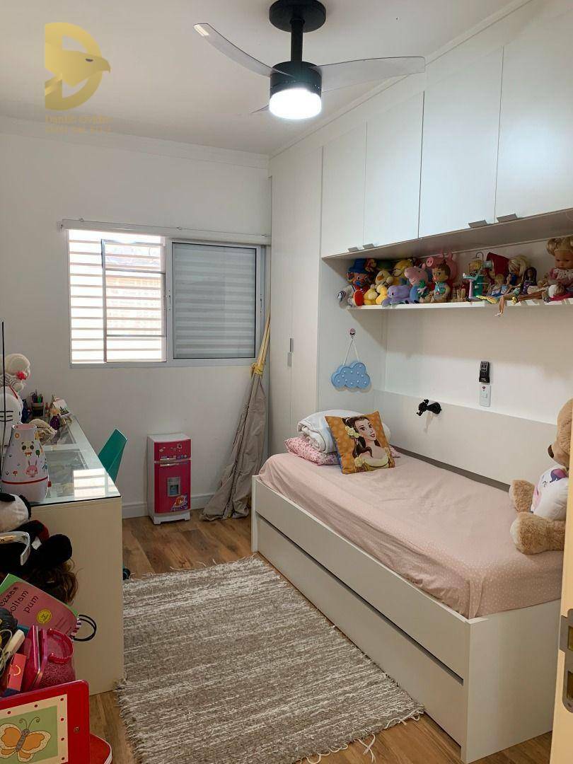 Casa à venda com 2 quartos, 70m² - Foto 20