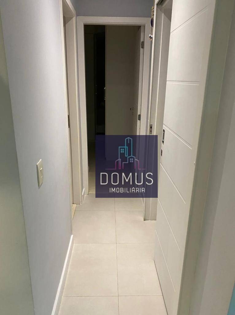 Apartamento à venda com 2 quartos, 62m² - Foto 11