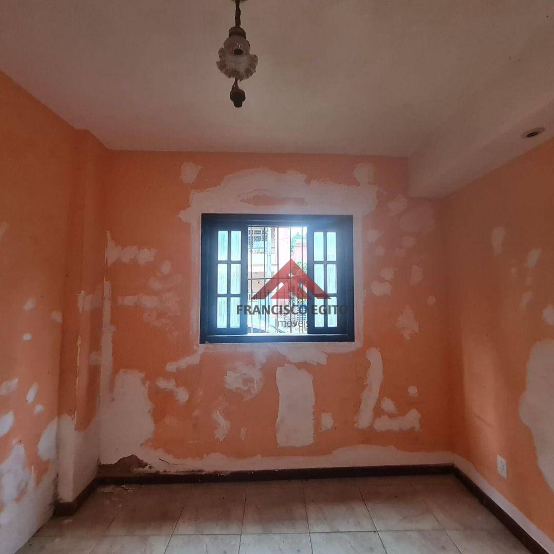 Casa à venda com 2 quartos, 40m² - Foto 6