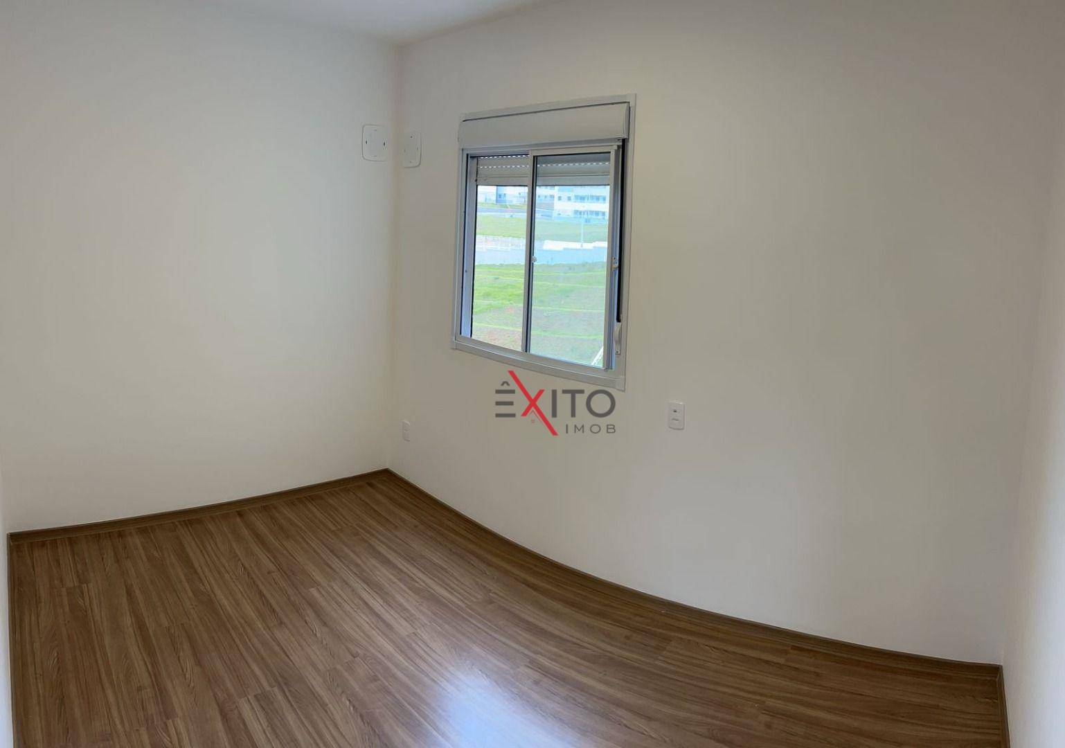 Apartamento para alugar com 2 quartos, 52m² - Foto 7