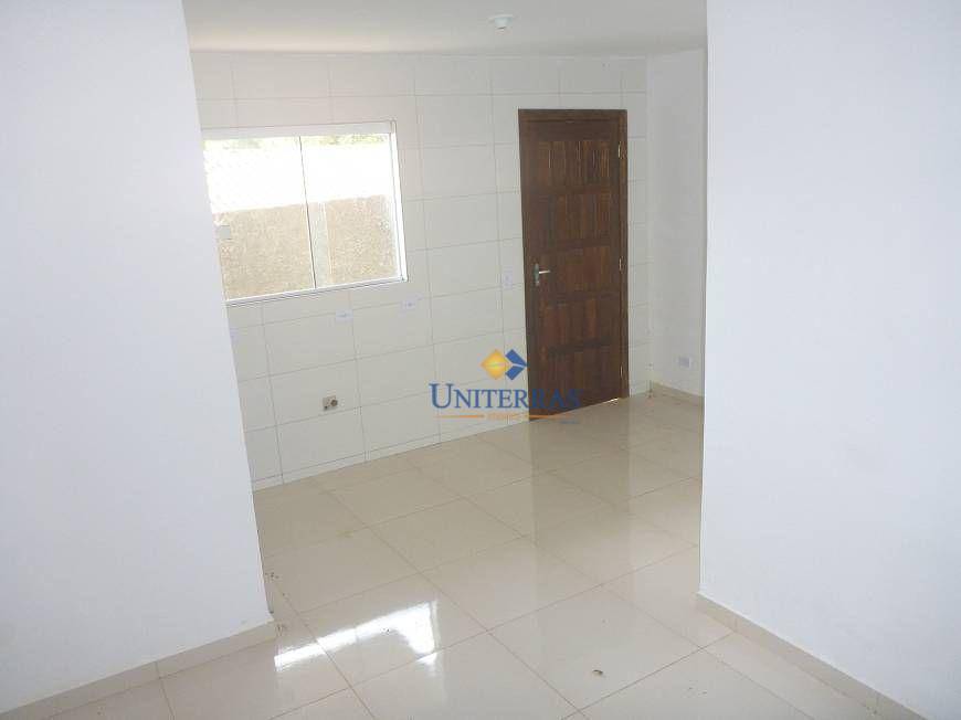 Casa à venda com 3 quartos, 50m² - Foto 4