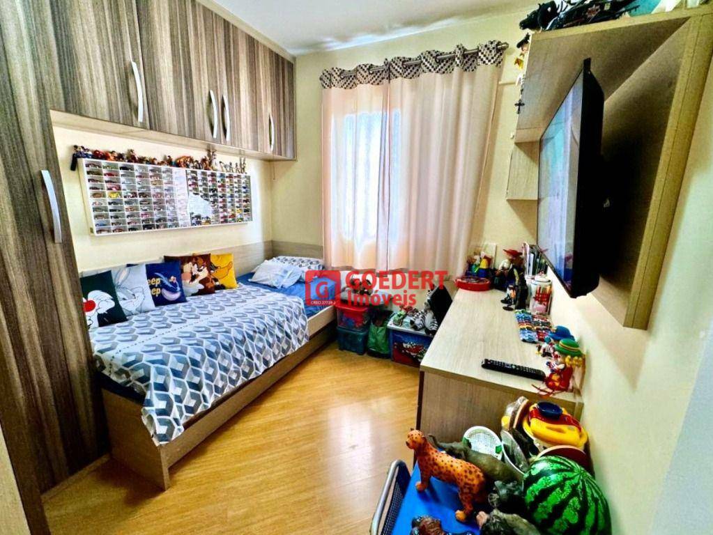 Apartamento à venda com 3 quartos, 77m² - Foto 15