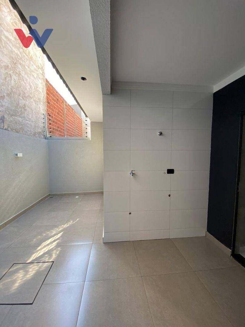 Casa à venda com 3 quartos, 85m² - Foto 13