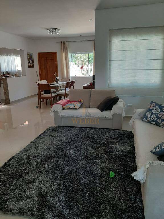 Sobrado à venda com 2 quartos, 250m² - Foto 7