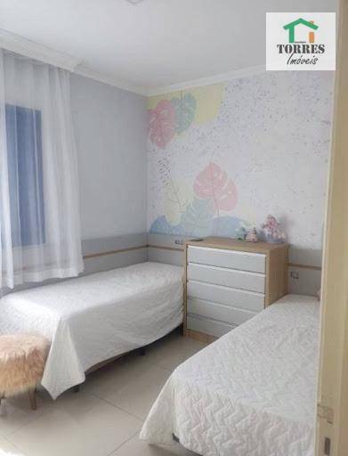 Apartamento à venda com 3 quartos, 85m² - Foto 7