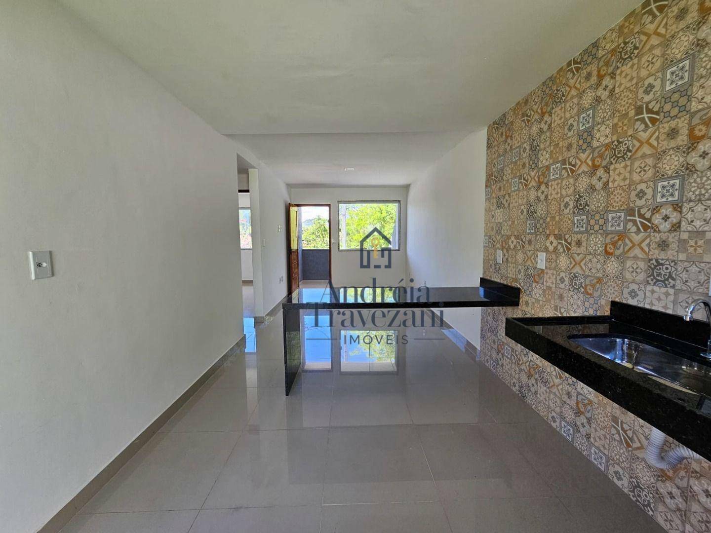 Casa à venda com 2 quartos, 60m² - Foto 10