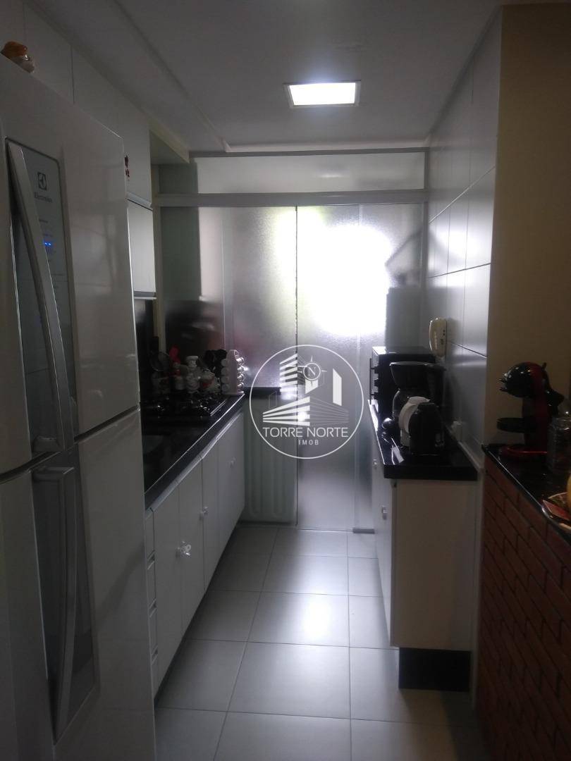 Apartamento à venda com 3 quartos, 69m² - Foto 12