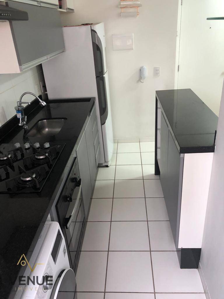 Apartamento à venda com 2 quartos, 42m² - Foto 12