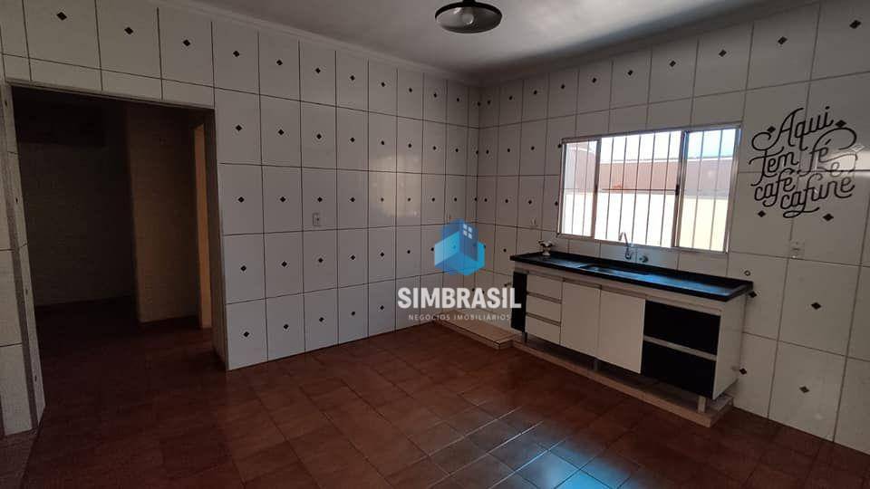 Casa à venda com 2 quartos, 145m² - Foto 8