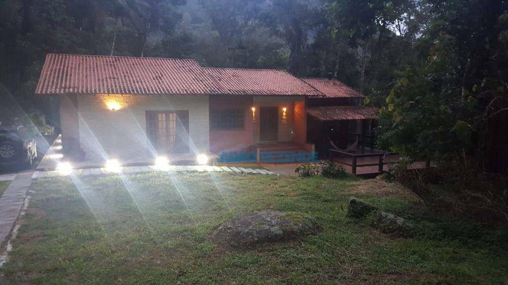 Casa de Condomínio à venda com 3 quartos, 270m² - Foto 31