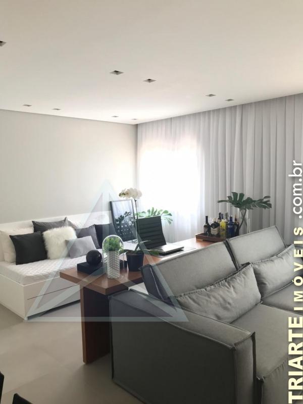 Apartamento à venda com 2 quartos, 82m² - Foto 3