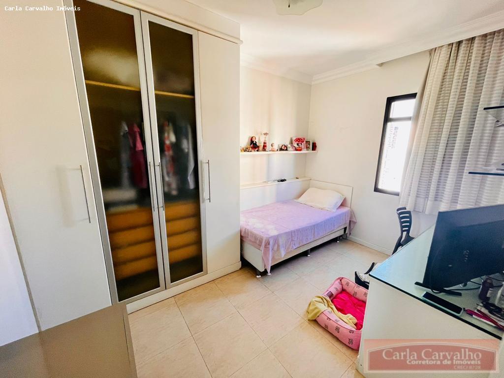 Apartamento à venda com 3 quartos, 135m² - Foto 4