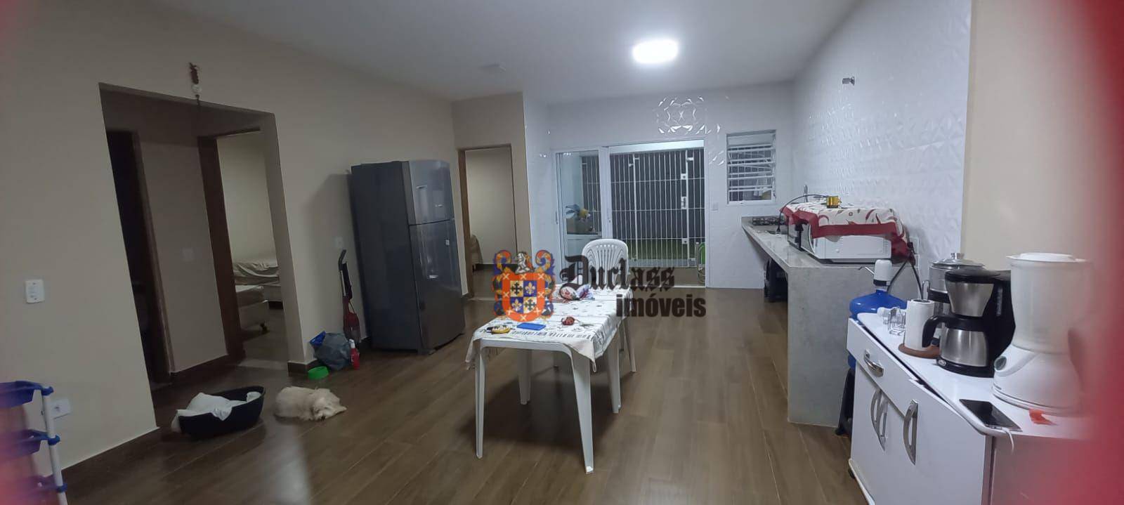 Casa à venda com 4 quartos, 107m² - Foto 15