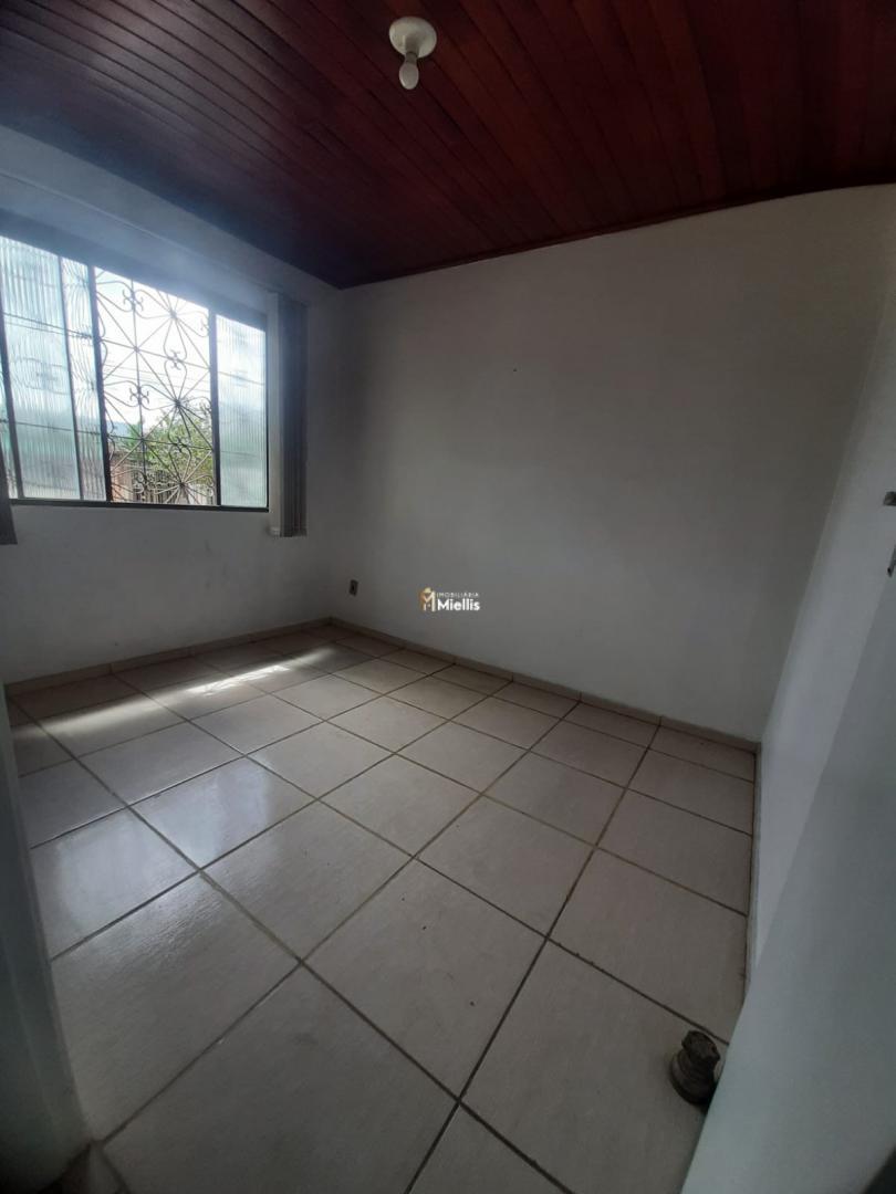 Casa à venda com 2 quartos, 55m² - Foto 18