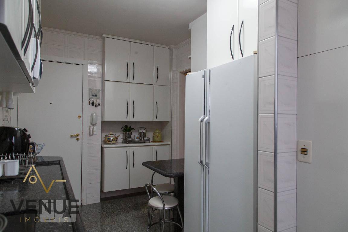 Apartamento à venda com 3 quartos, 84m² - Foto 25