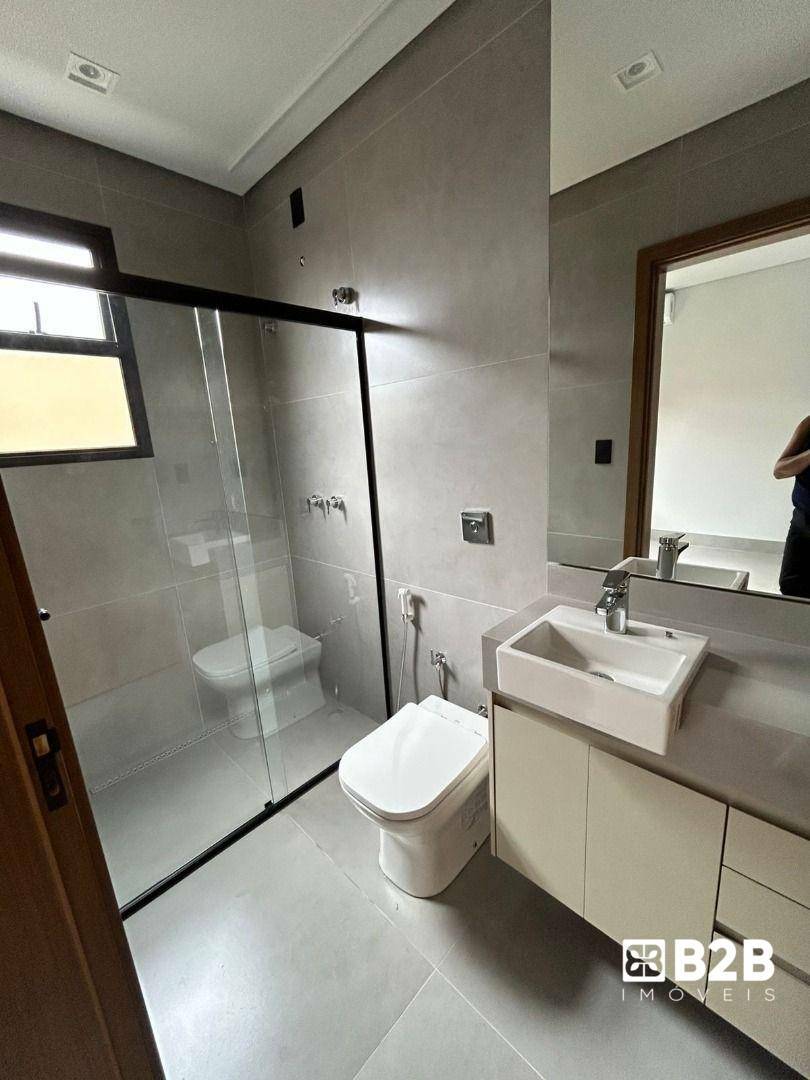 Casa de Condomínio à venda com 4 quartos, 231m² - Foto 19