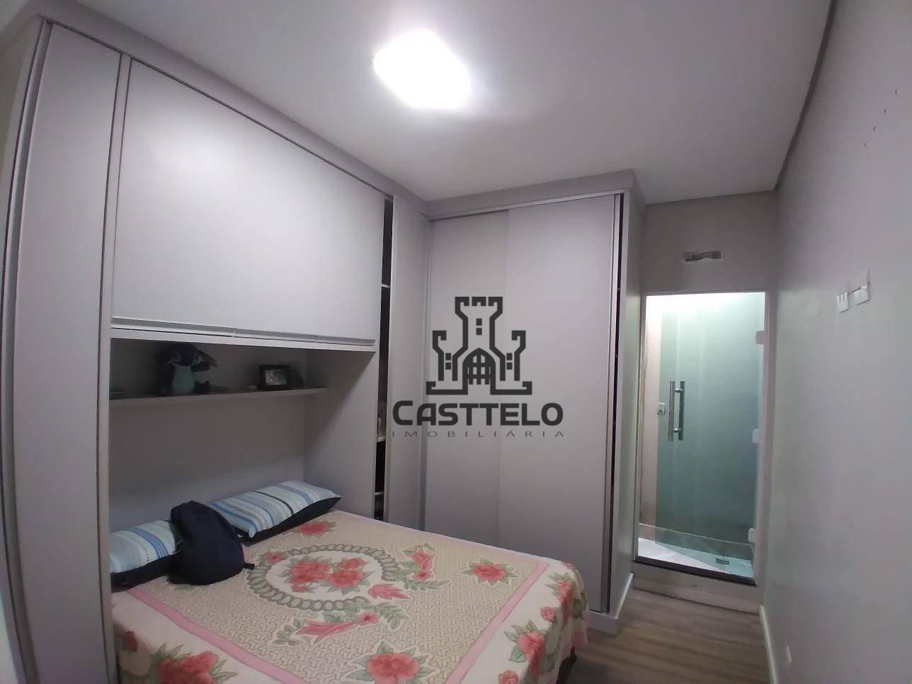 Casa à venda com 4 quartos, 102m² - Foto 13