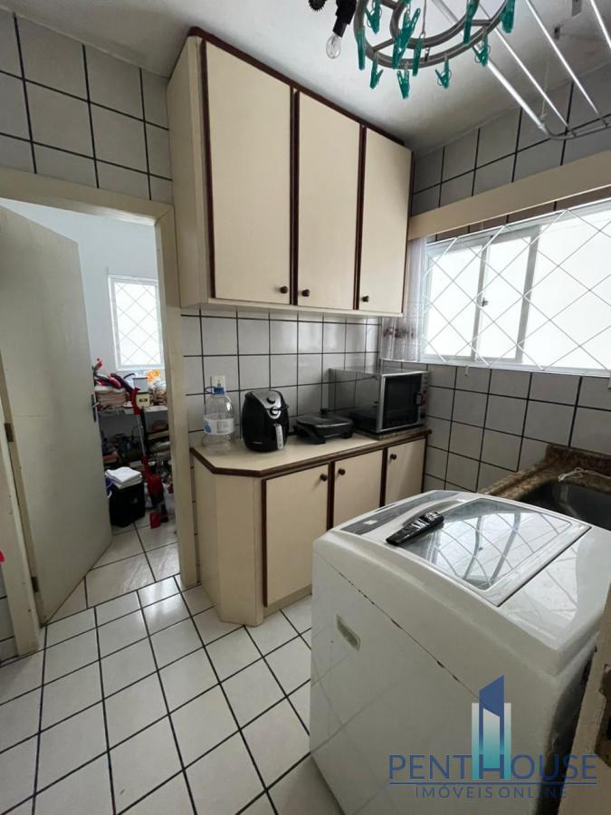 Apartamento à venda com 2 quartos, 100m² - Foto 8