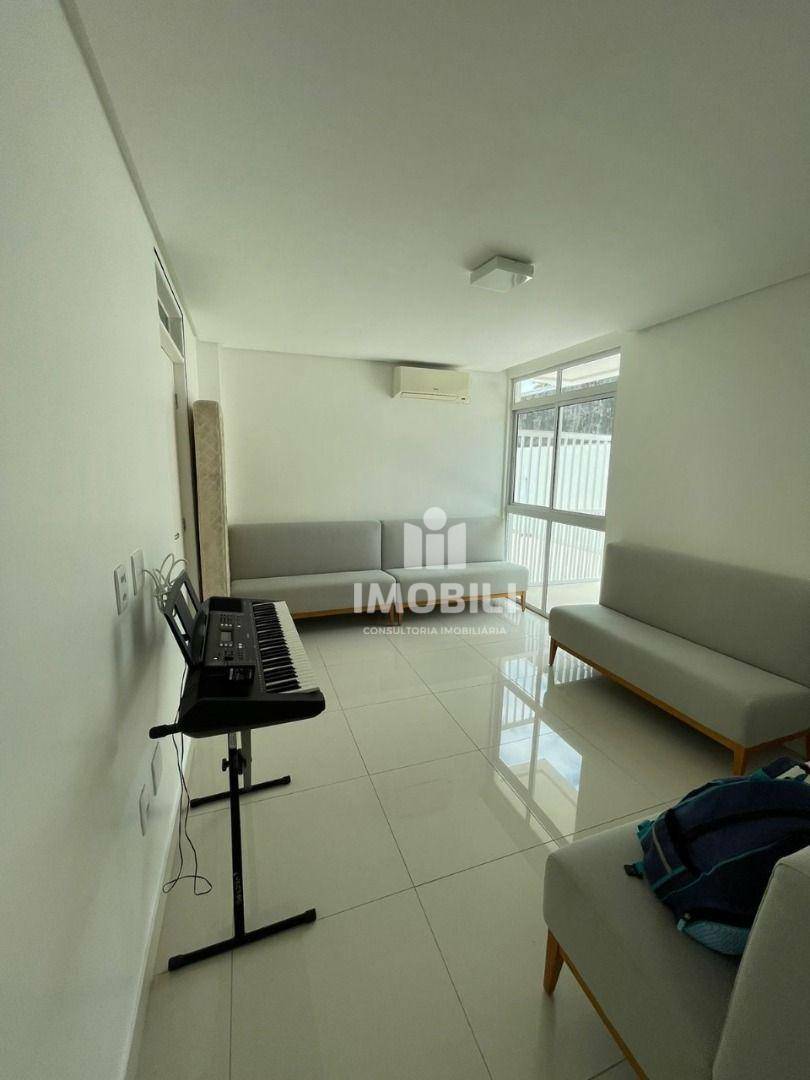 Casa de Condomínio à venda com 5 quartos, 347m² - Foto 15