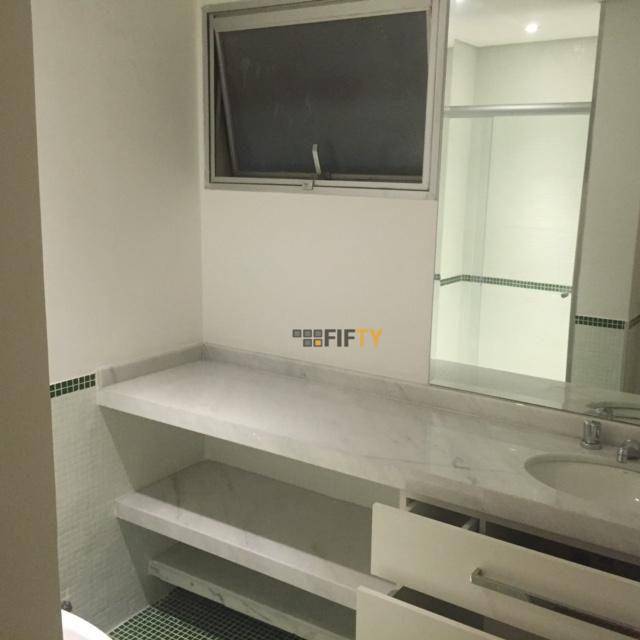 Apartamento à venda com 3 quartos, 143m² - Foto 11