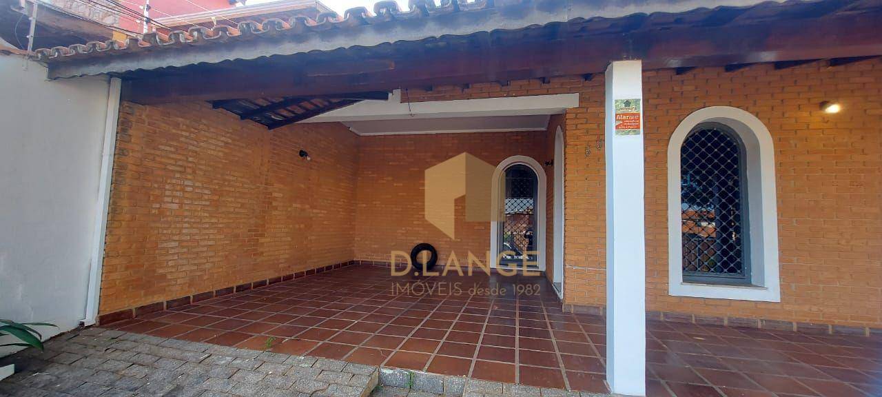 Casa à venda e aluguel com 3 quartos, 182m² - Foto 2