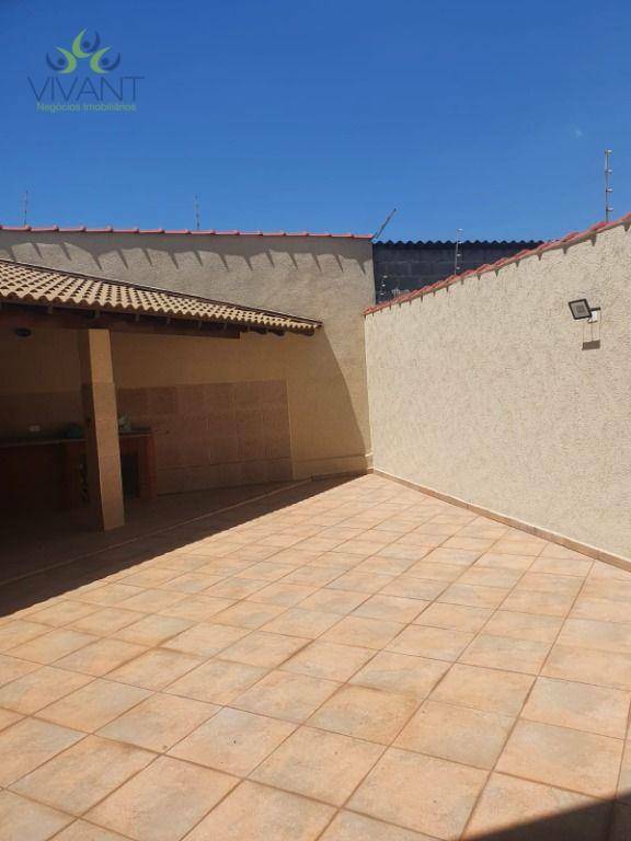 Sobrado à venda com 3 quartos, 200m² - Foto 44