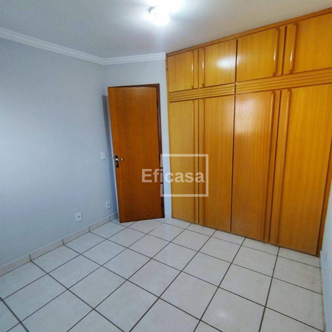 Apartamento à venda com 2 quartos, 70m² - Foto 9