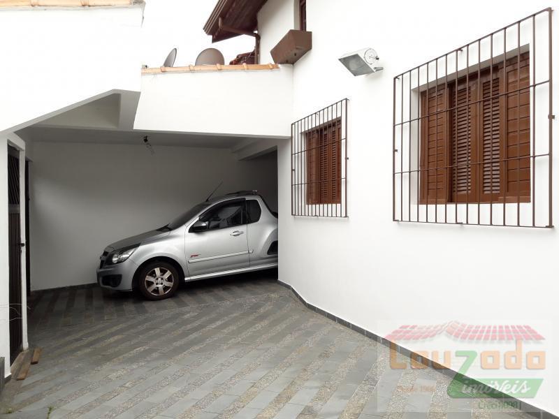 Sobrado à venda com 6 quartos, 360m² - Foto 2