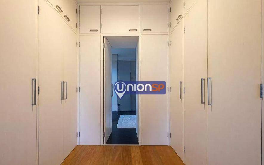 Apartamento à venda com 4 quartos, 246m² - Foto 10