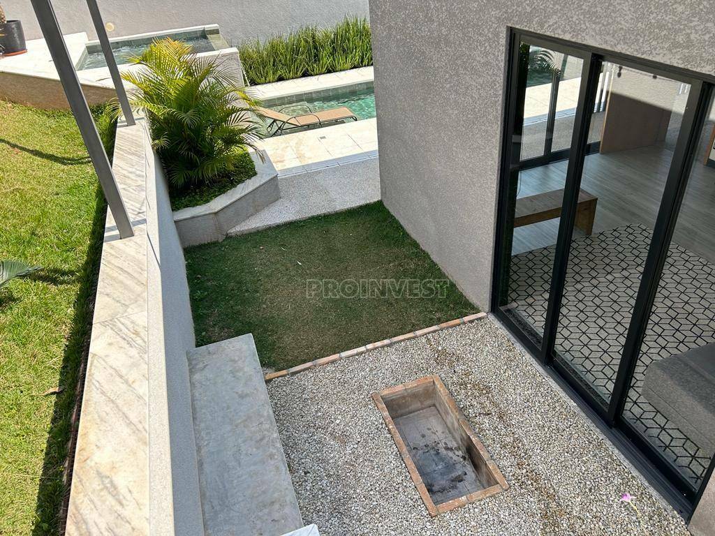 Casa de Condomínio à venda com 3 quartos, 270m² - Foto 13