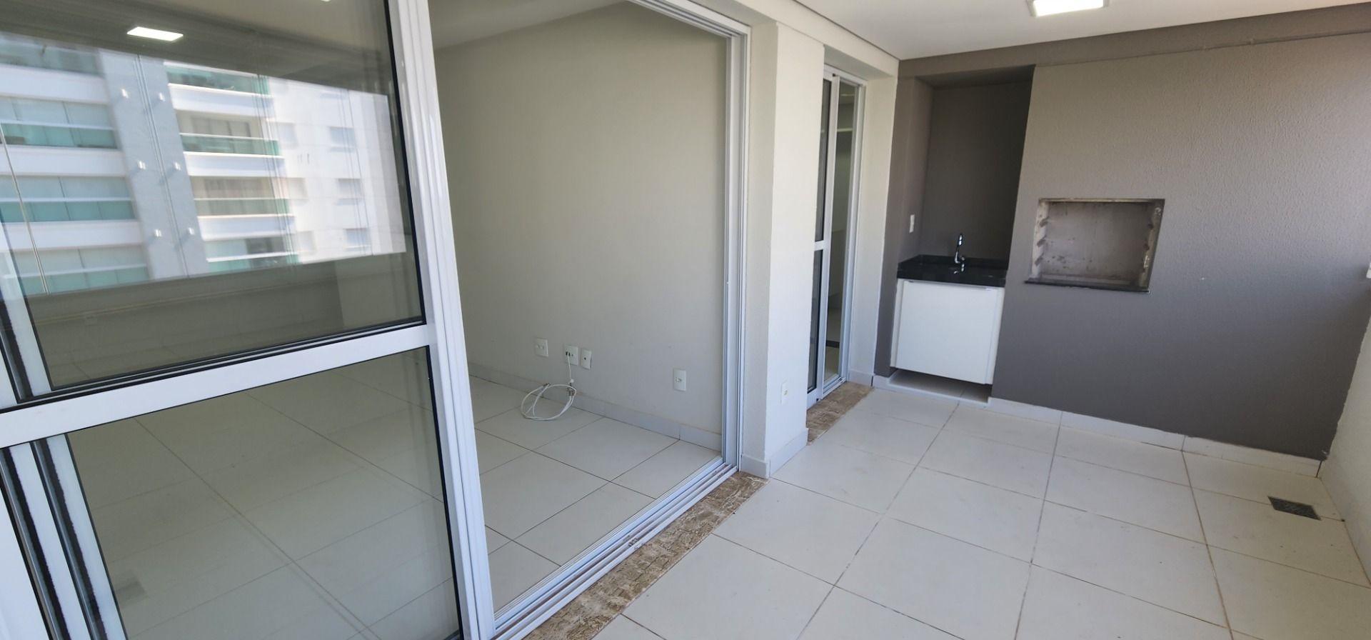 Apartamento para alugar com 3 quartos, 117m² - Foto 7