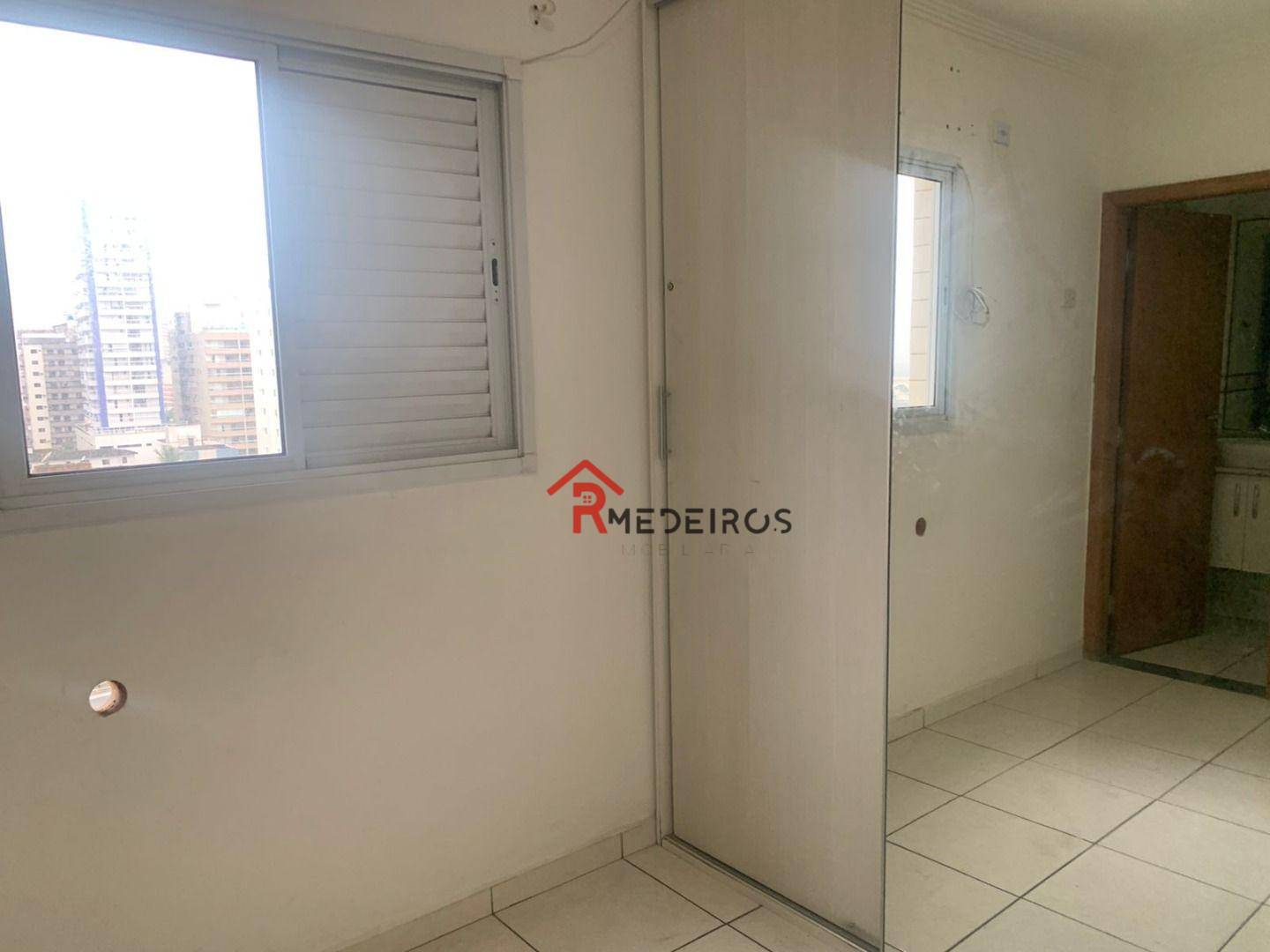 Apartamento à venda com 2 quartos, 60m² - Foto 11