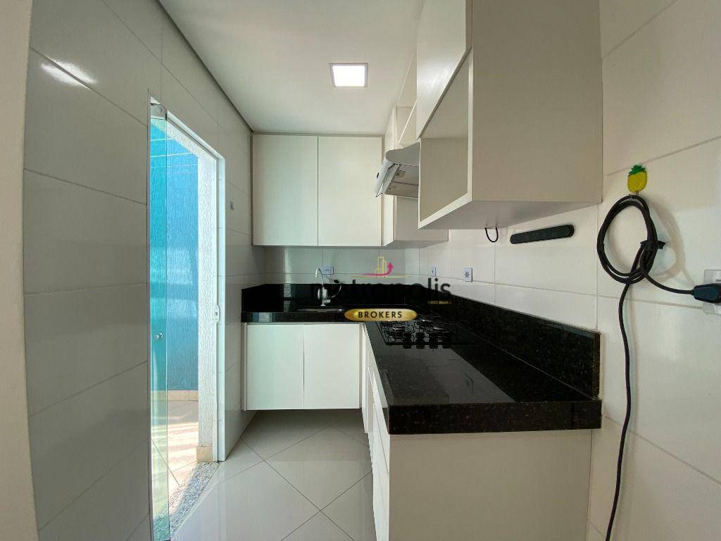 Apartamento, 2 quartos, 37 m² - Foto 2