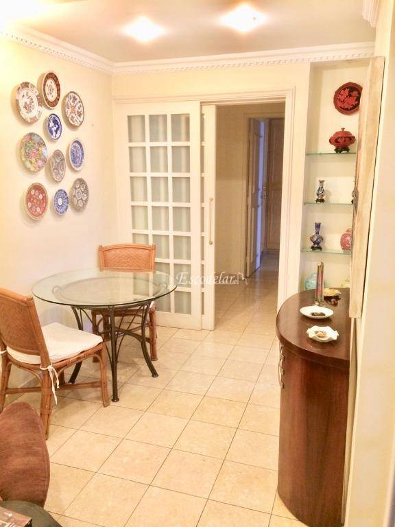 Apartamento à venda com 4 quartos, 146m² - Foto 12