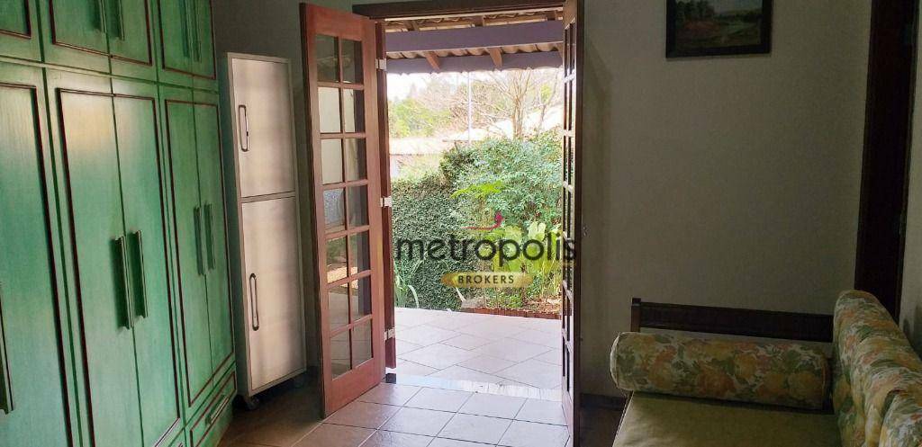 Chácara à venda com 4 quartos, 248m² - Foto 37