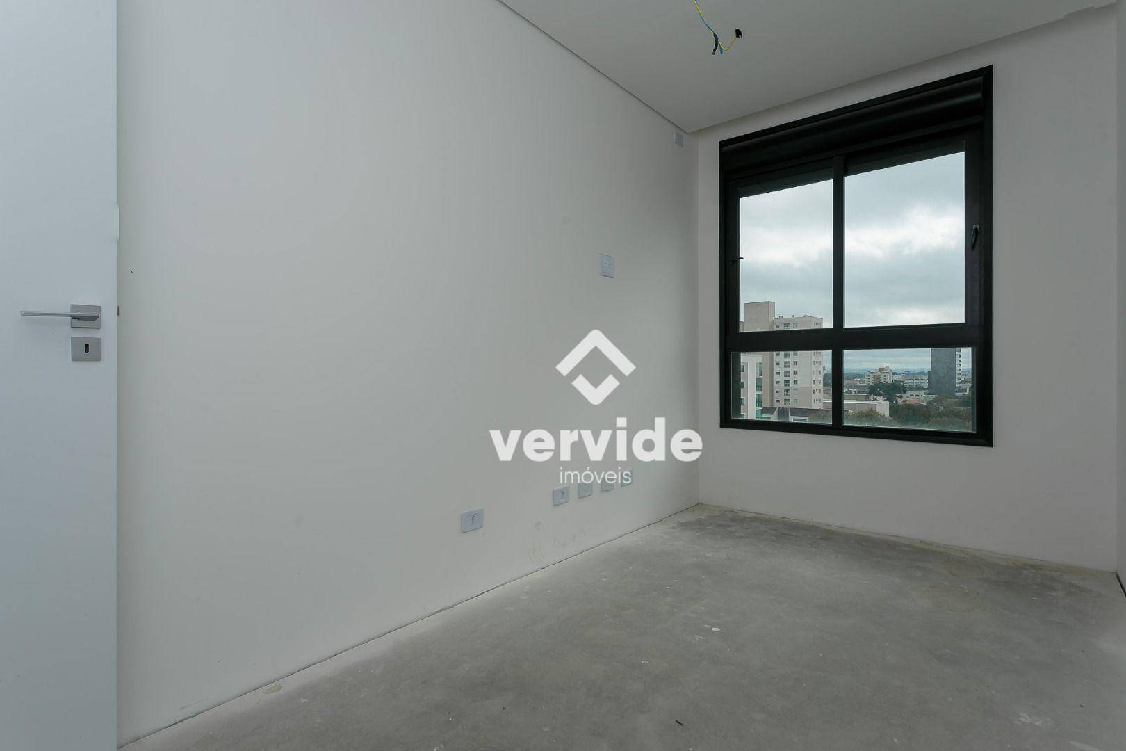 Apartamento à venda com 4 quartos, 251m² - Foto 33