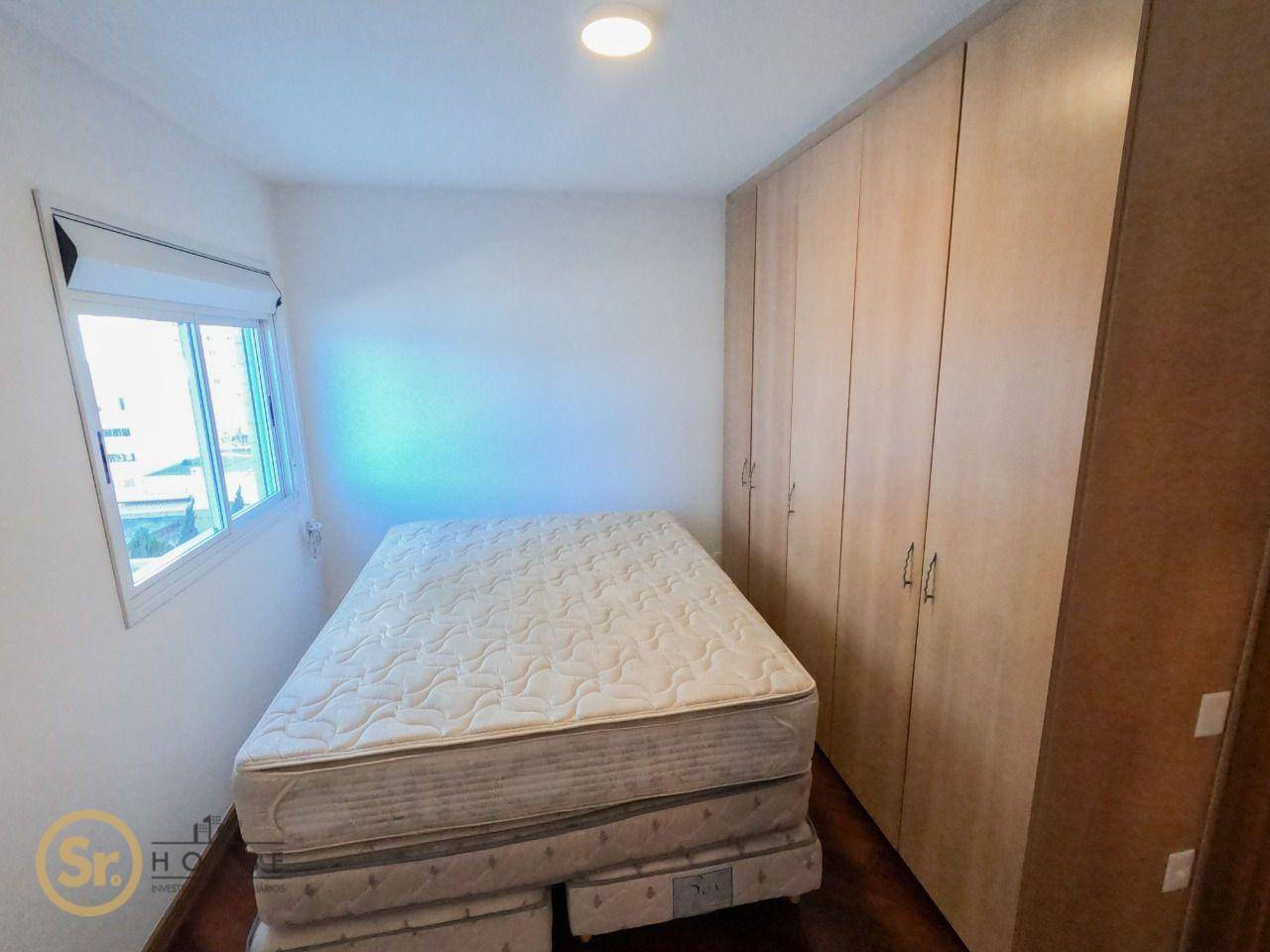 Apartamento à venda com 3 quartos, 185m² - Foto 9