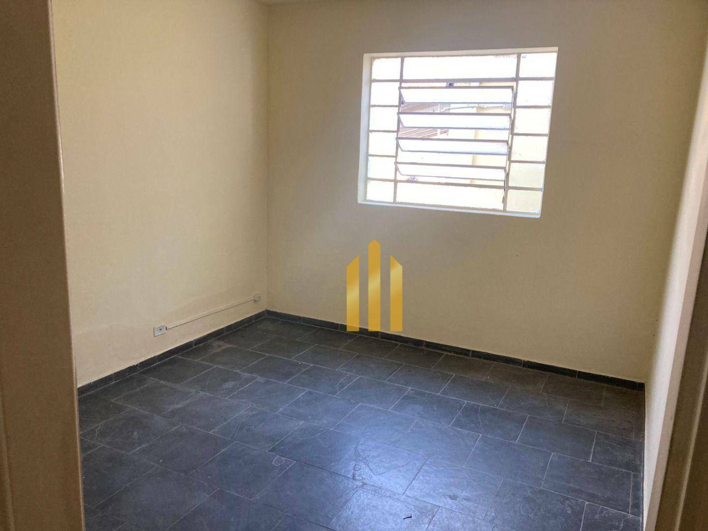 Apartamento para alugar com 1 quarto, 65m² - Foto 6