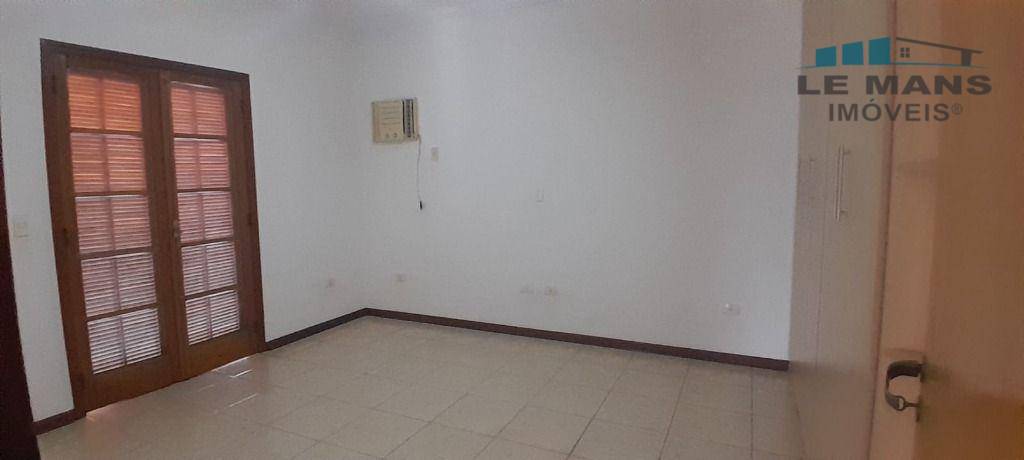 Casa de Condomínio à venda com 4 quartos, 248m² - Foto 26