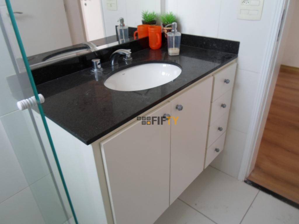 Apartamento para alugar com 3 quartos, 97m² - Foto 25