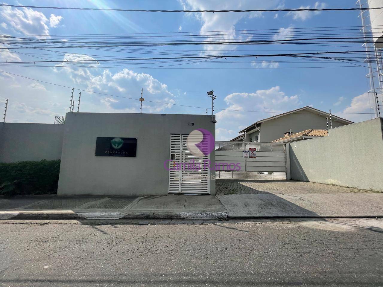 Sobrado à venda com 3 quartos, 116m² - Foto 1