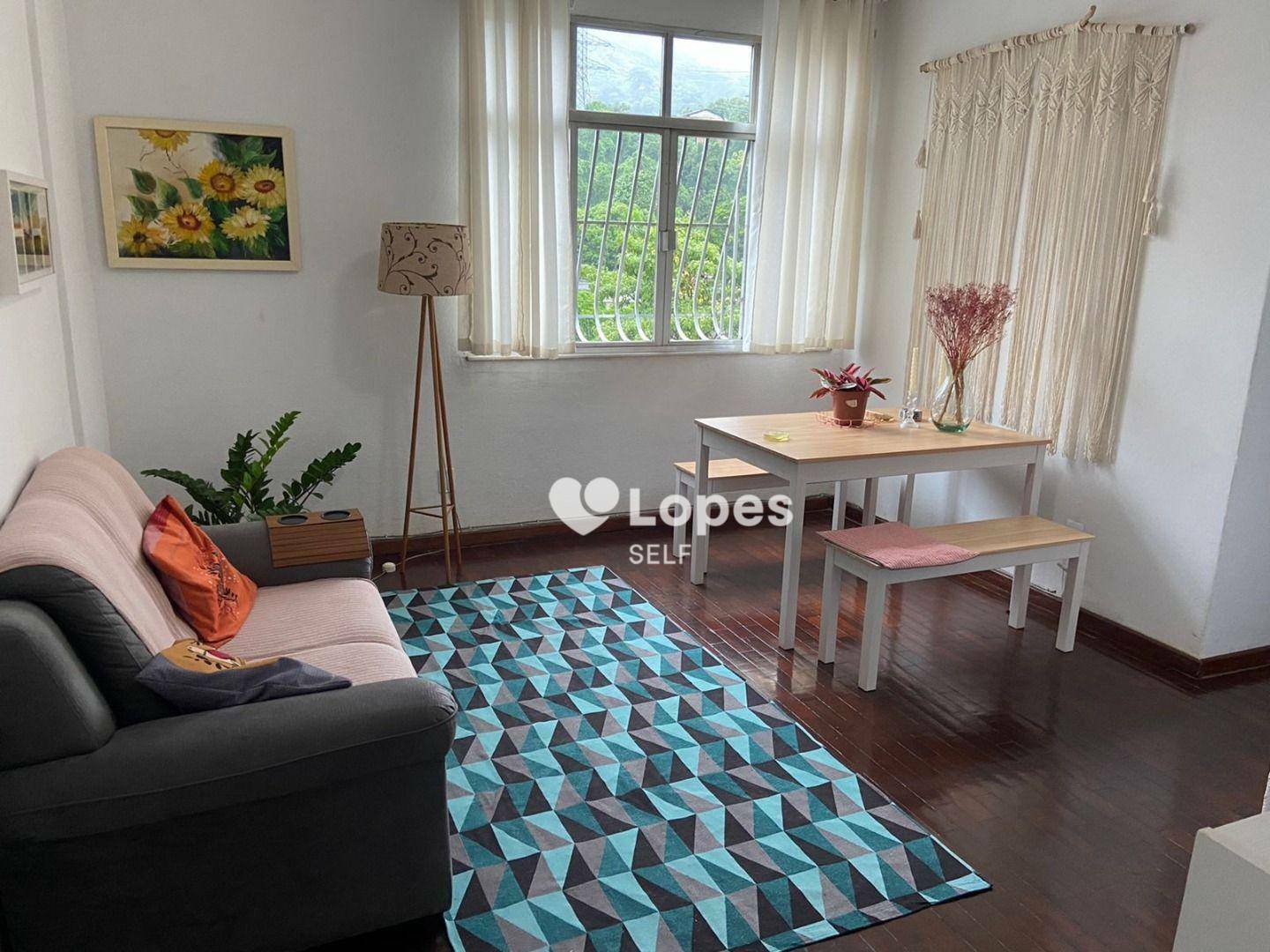 Apartamento à venda com 3 quartos, 75m² - Foto 1