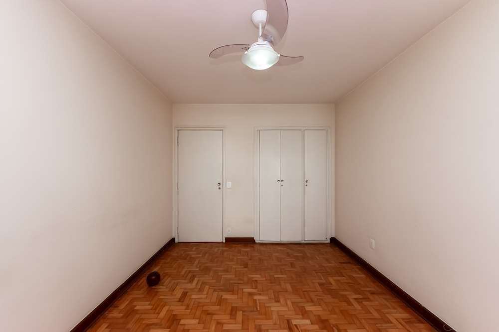 Apartamento à venda com 3 quartos, 116m² - Foto 35