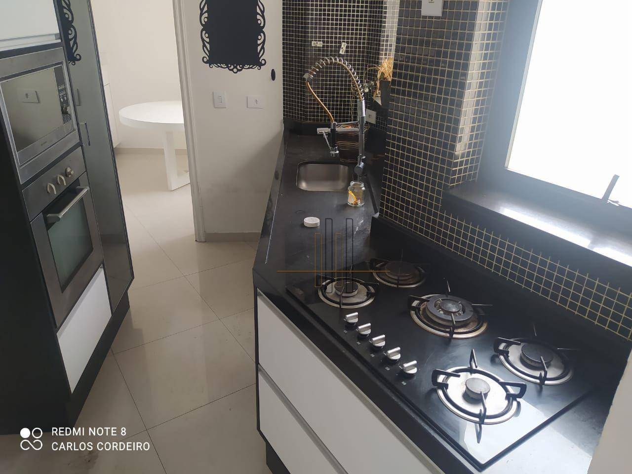 Apartamento à venda com 3 quartos, 145m² - Foto 9