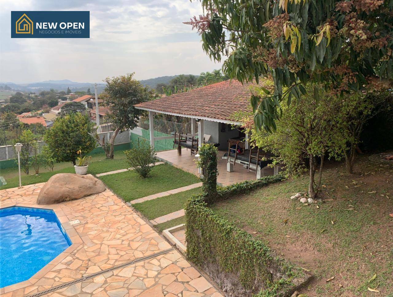 Chácara, 5 quartos, 1200 m² - Foto 2