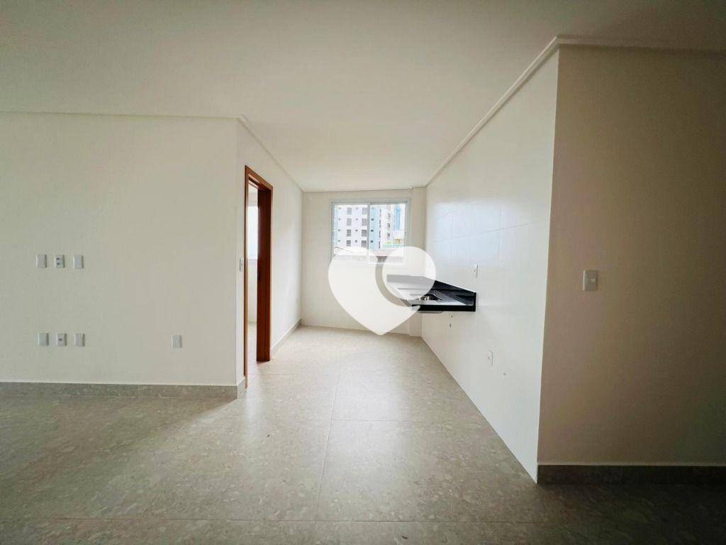 Apartamento à venda com 3 quartos, 100m² - Foto 7