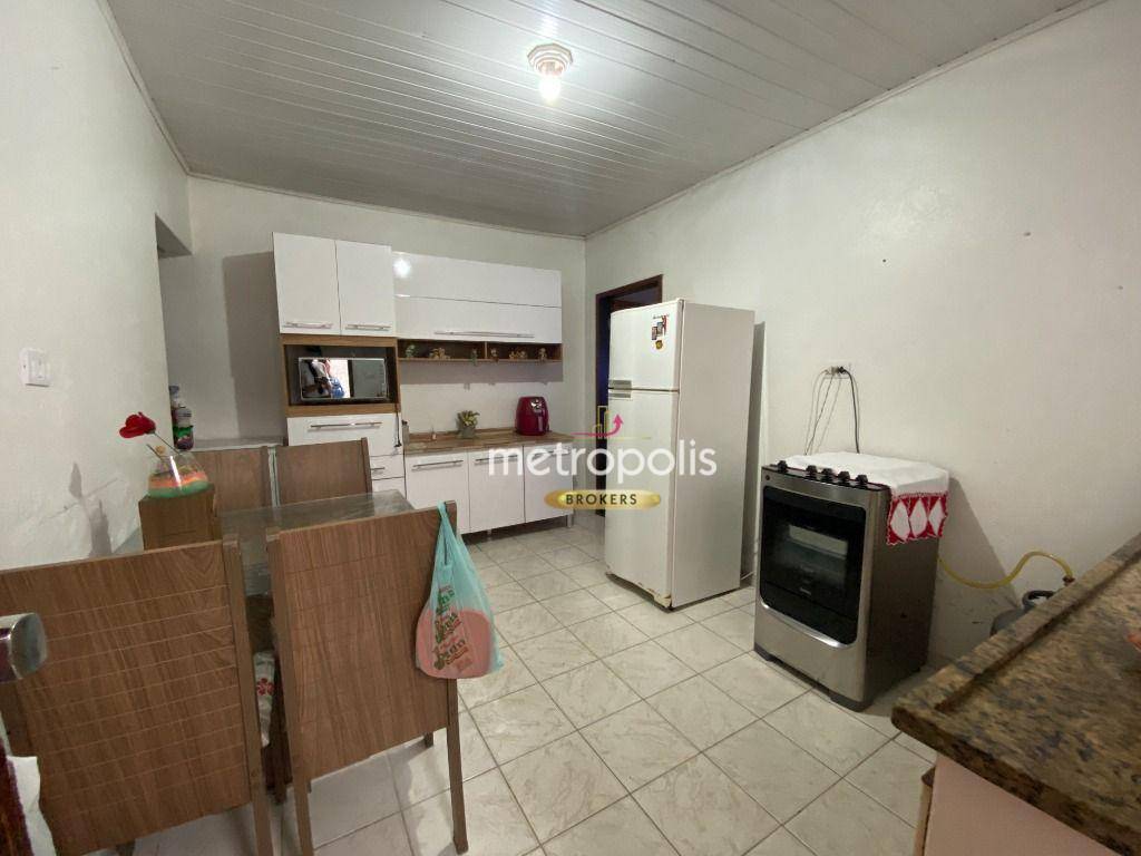 Casa à venda com 4 quartos, 193m² - Foto 4