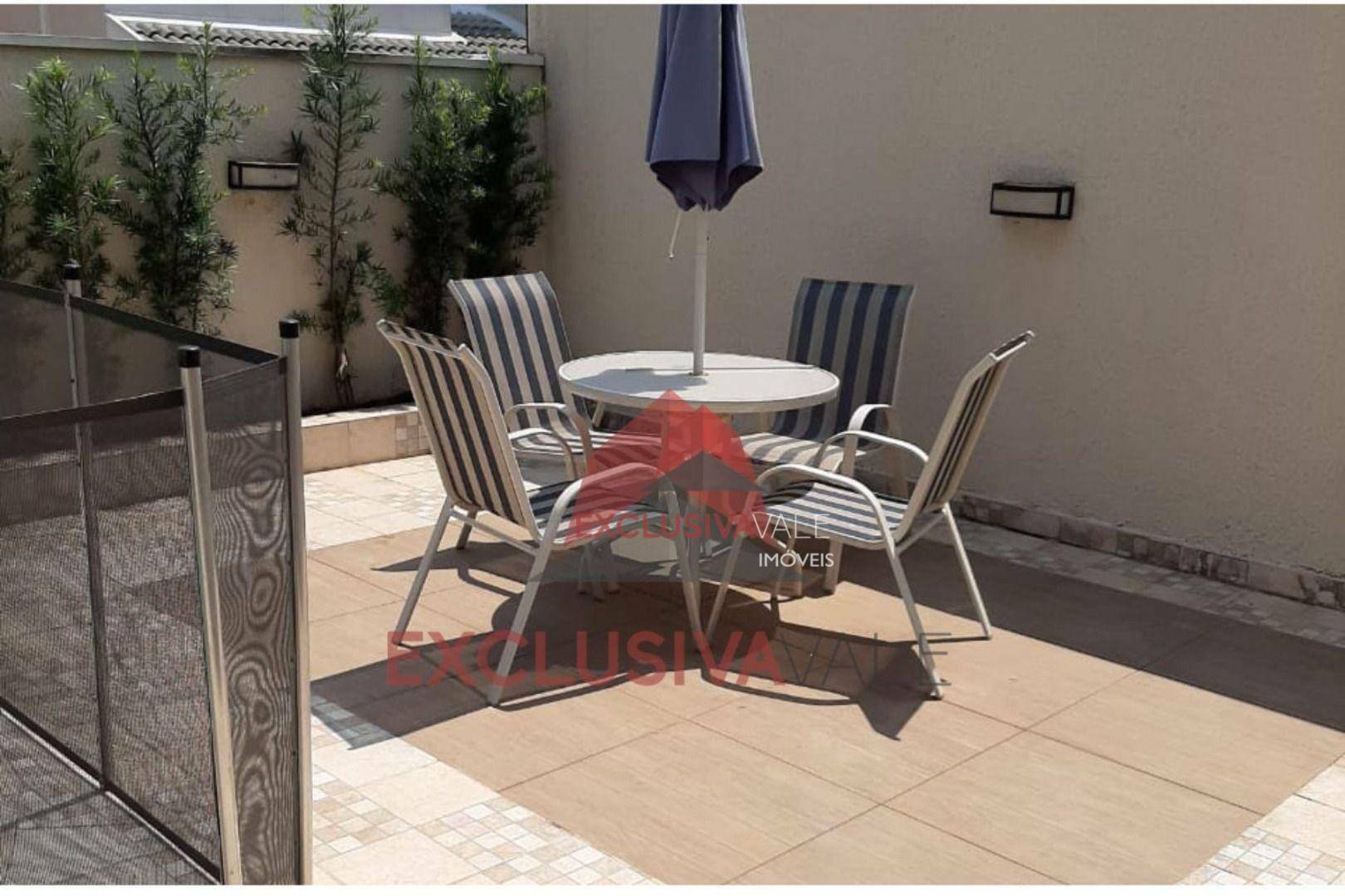 Casa de Condomínio à venda com 4 quartos, 305m² - Foto 11