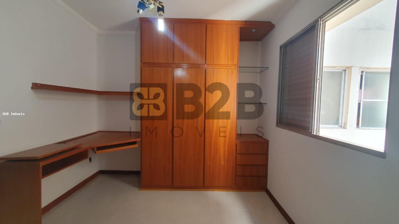 Apartamento à venda com 3 quartos, 160m² - Foto 13