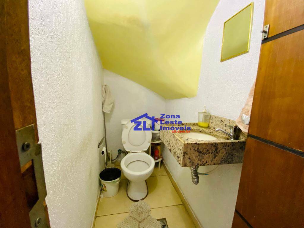 Sobrado à venda com 3 quartos, 180m² - Foto 3